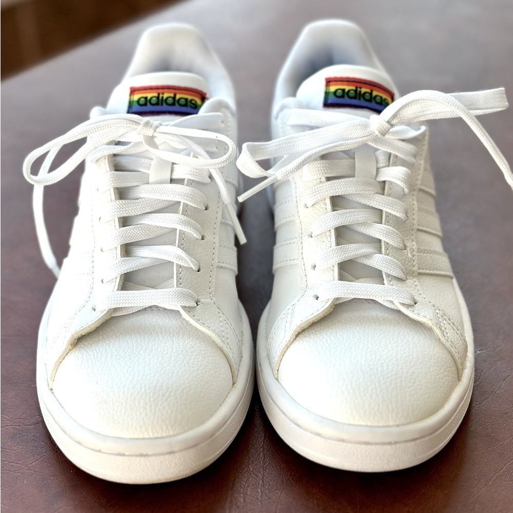 Adidas Pride Grand Court